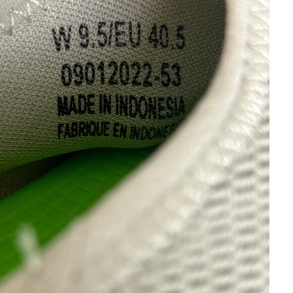 Oofos Women's OOmg Low Gray White Size 9.5 - Picture 9 of 10